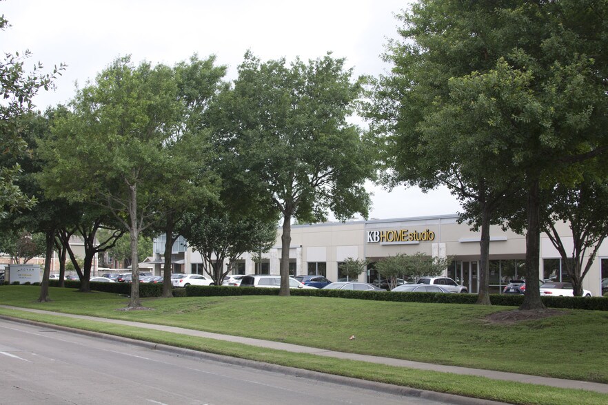 11300-11340 Richmond Ave, Houston, TX à louer - Photo du bâtiment - Image 2 de 5
