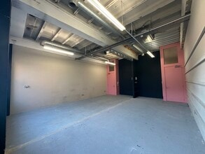 Whitefriars Ave, Harrow à louer Photo intérieure- Image 1 de 7