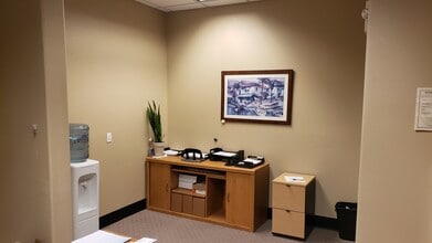 9960 W Cheyenne Ave, Las Vegas, NV à louer Photo intérieure- Image 1 de 6