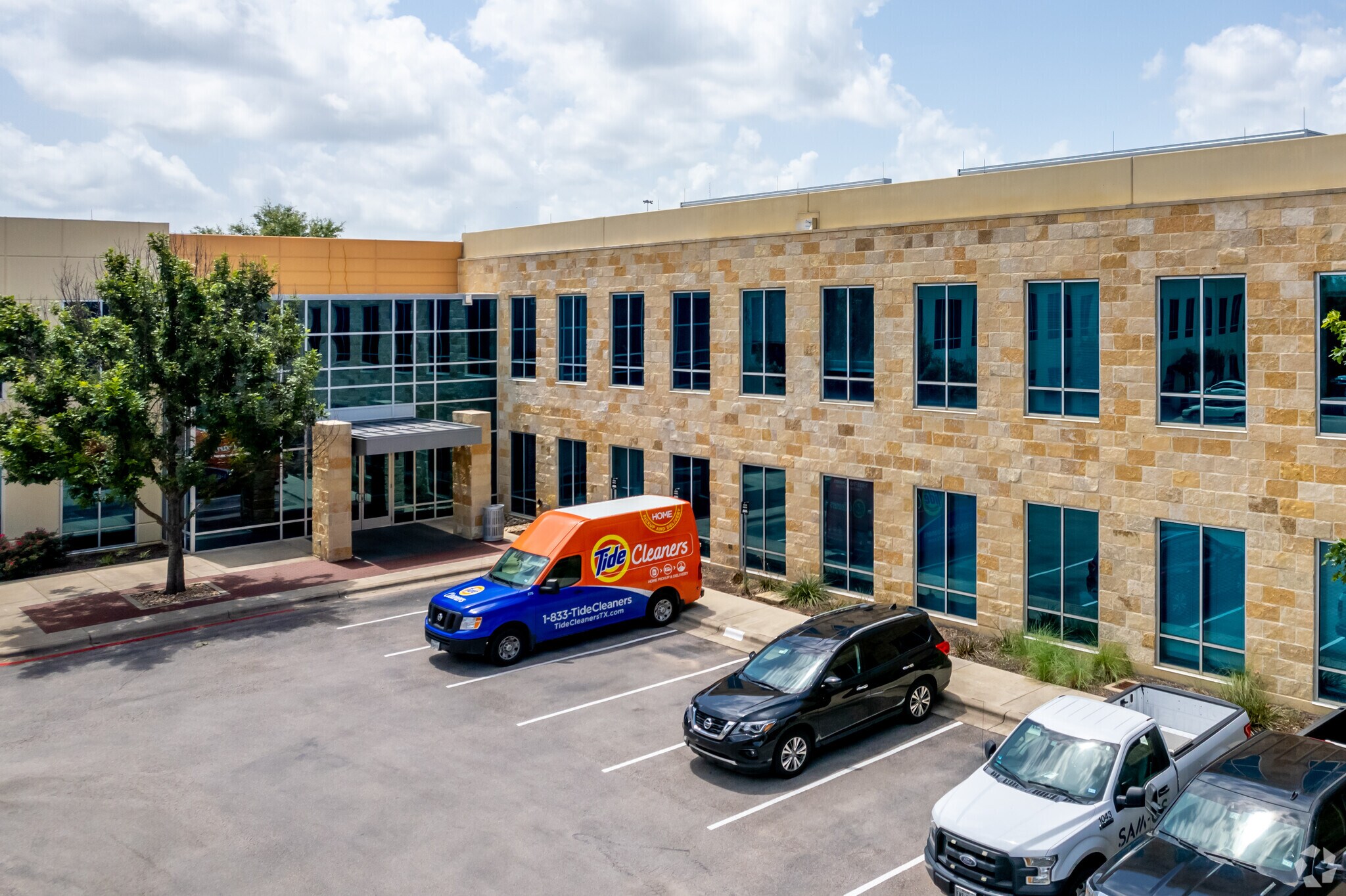 4801 Southwest Pky, Austin, TX à louer Photo du bâtiment- Image 1 de 11