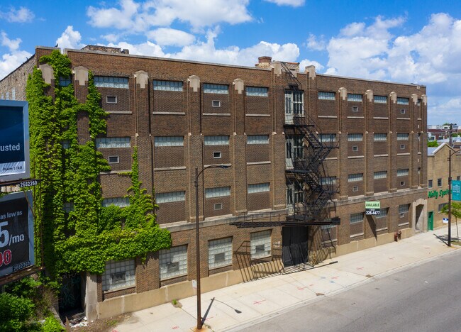 More details for 410 N Western Ave, Chicago, IL - Industrial for Lease