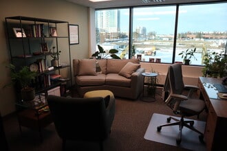 7101 York Ave S, Edina, MN à louer Photo intérieure- Image 2 de 5