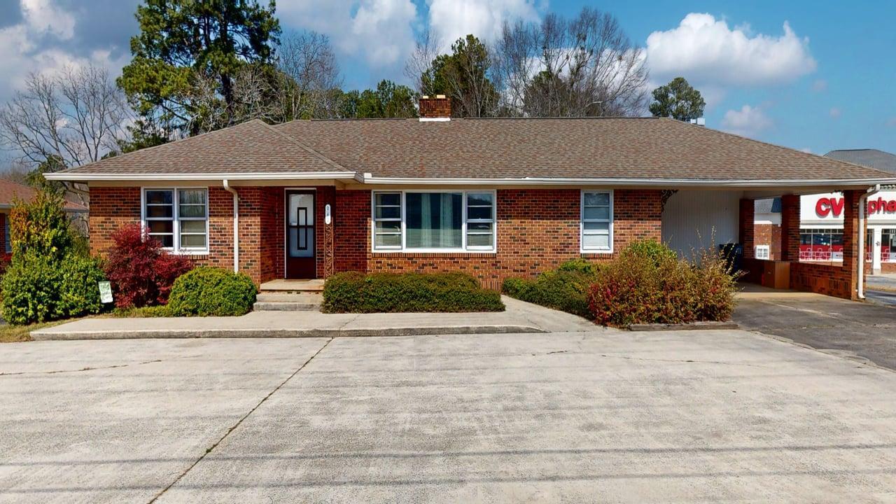 941 Big A Rd, Toccoa, GA à louer Photo du bâtiment- Image 1 de 16