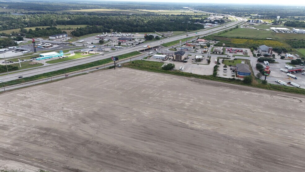 IH-10 near Hwy 62, Orange, TX à louer - Aérien - Image 2 de 4