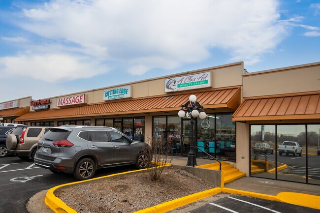 Plus de détails pour 6161 S 33rd West Ave, Tulsa, OK - Bureau/Commerce de détail, Commerce de détail à louer