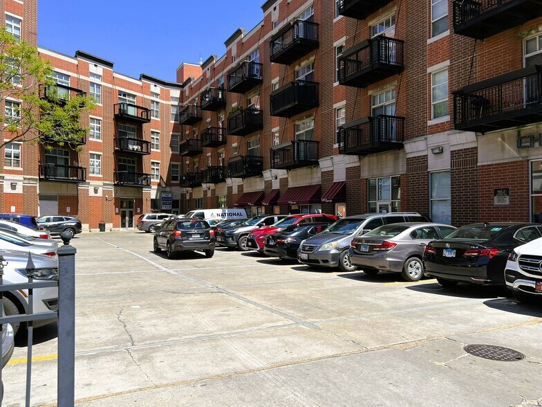 1900 S State St, Chicago, IL à louer - Autre - Image 2 de 6