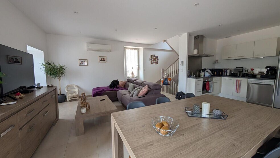 Flex in Cosnac for sale - Interior Photo - Image 3 of 3