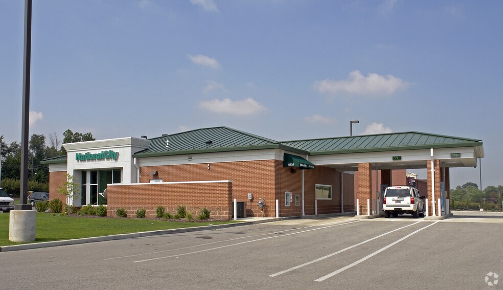 8001 W Florissant Ave, Saint Louis, MO for sale - Building Photo - Image 2 of 14