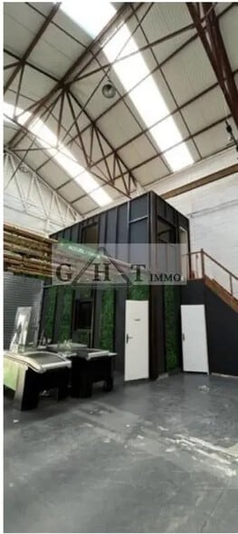 Industriel dans Épinay-sur-Seine à louer - Photo intérieure - Image 2 de 3