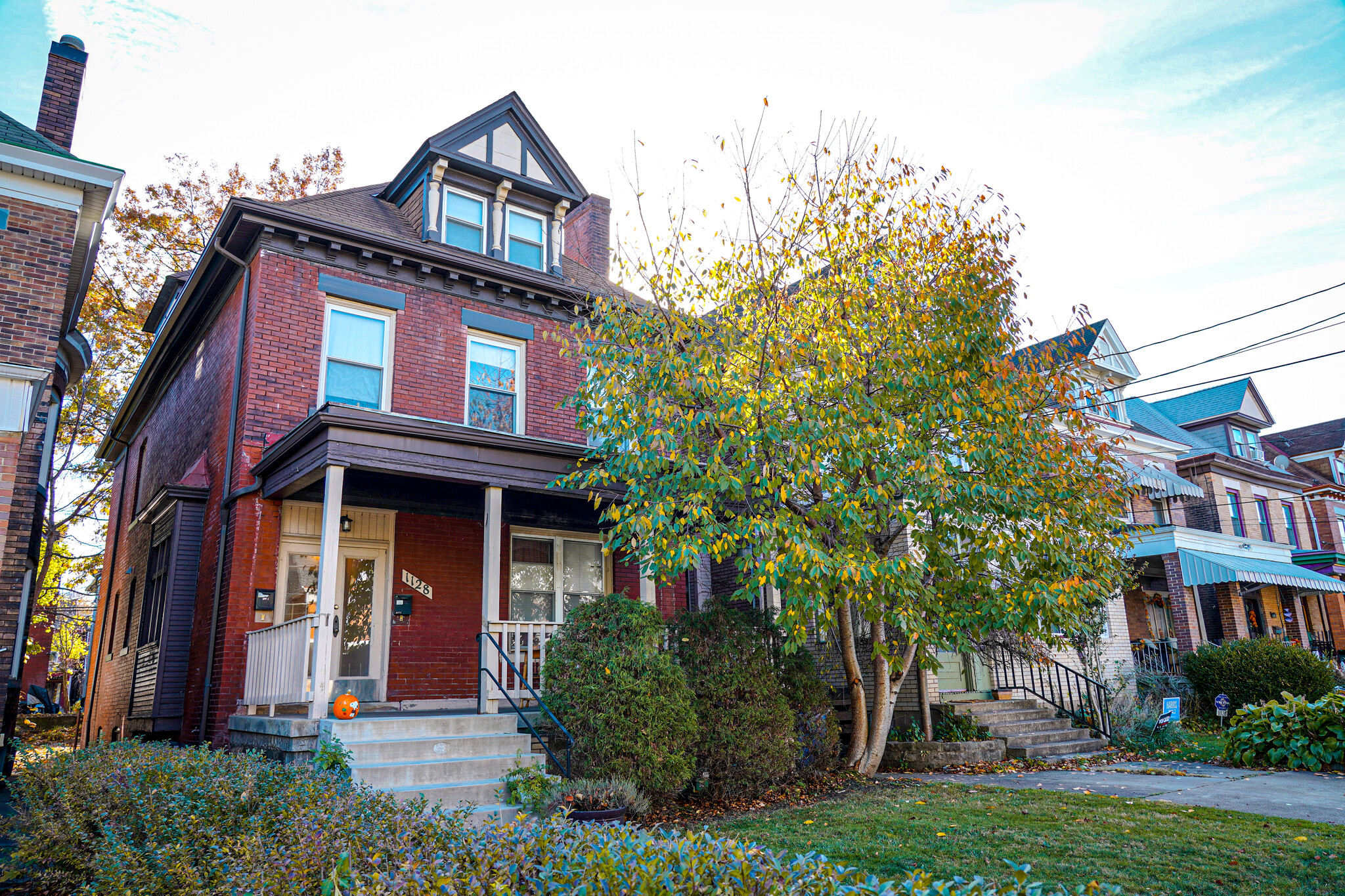 1128 N Saint Clair St, Pittsburgh, PA à vendre Photo principale- Image 1 de 2