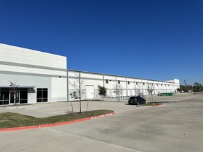 16275 Tomball Pky, Houston, TX for lease Building Photo- Image 2 of 8