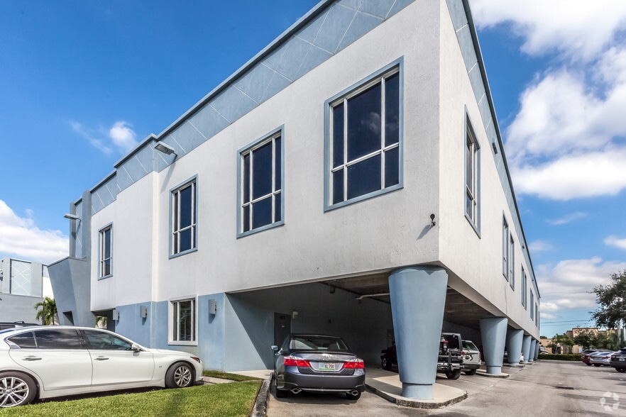 12060 SW 129th Ct, Miami, FL for lease - Building Photo - Image 2 of 30