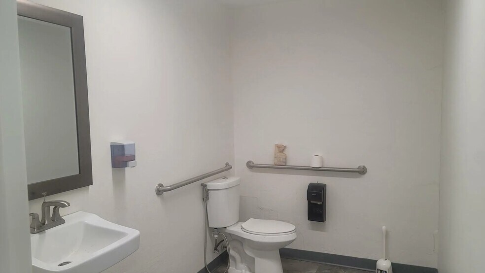 409-413 N Main St, Eloy, AZ à vendre - Photo intérieure - Image 3 de 10