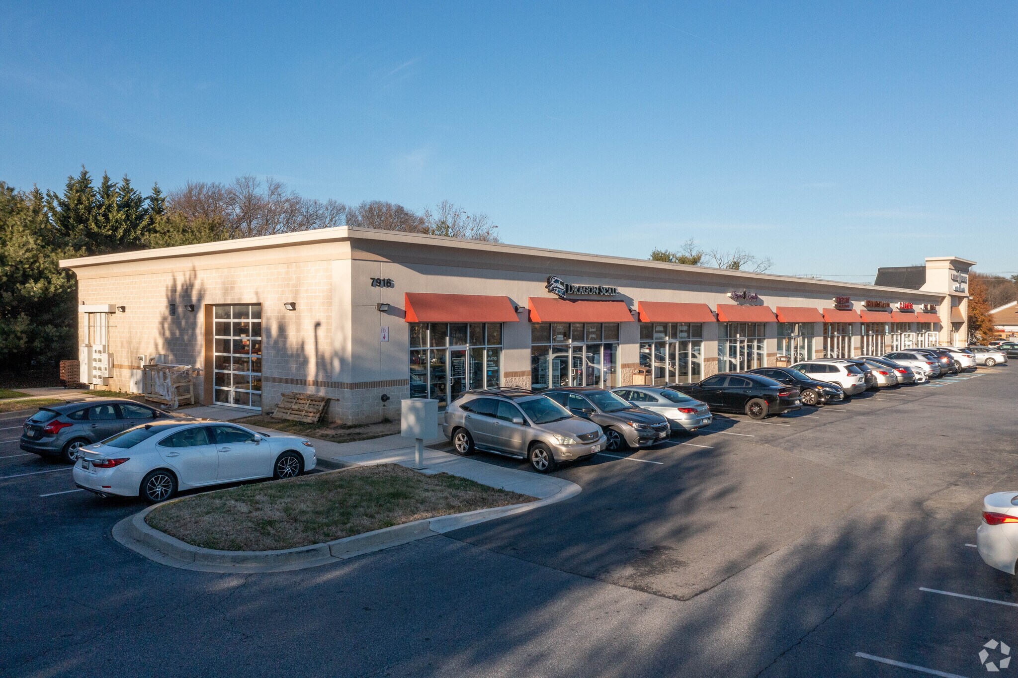 7916 Dorsey Run Rd, Jessup, MD à louer Photo principale- Image 1 de 8