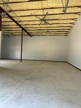10927 Fredericksburg Rd, San Antonio, TX for lease Interior Photo- Image 2 of 3