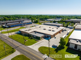 Plus de détails pour 7370 Northfield Rd, Walton Hills, OH - Industriel à louer