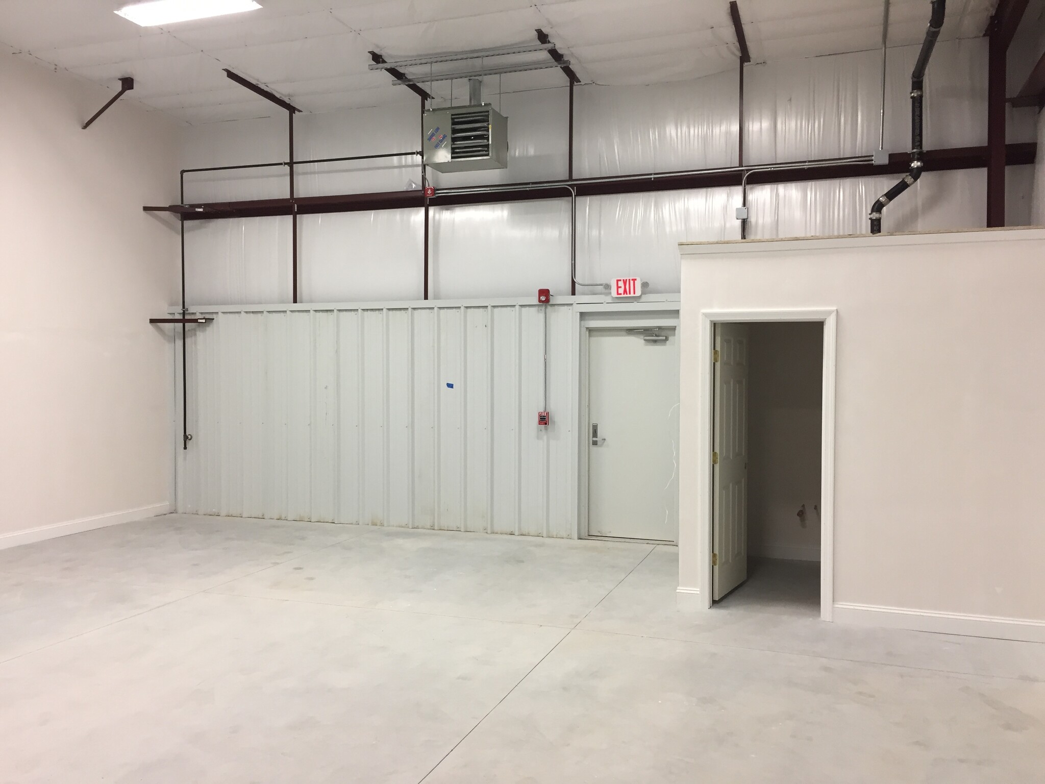 55 Mitchell Rd, Ipswich, MA for lease Interior Photo- Image 1 of 3