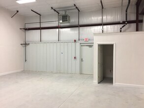 55 Mitchell Rd, Ipswich, MA for lease Interior Photo- Image 1 of 3