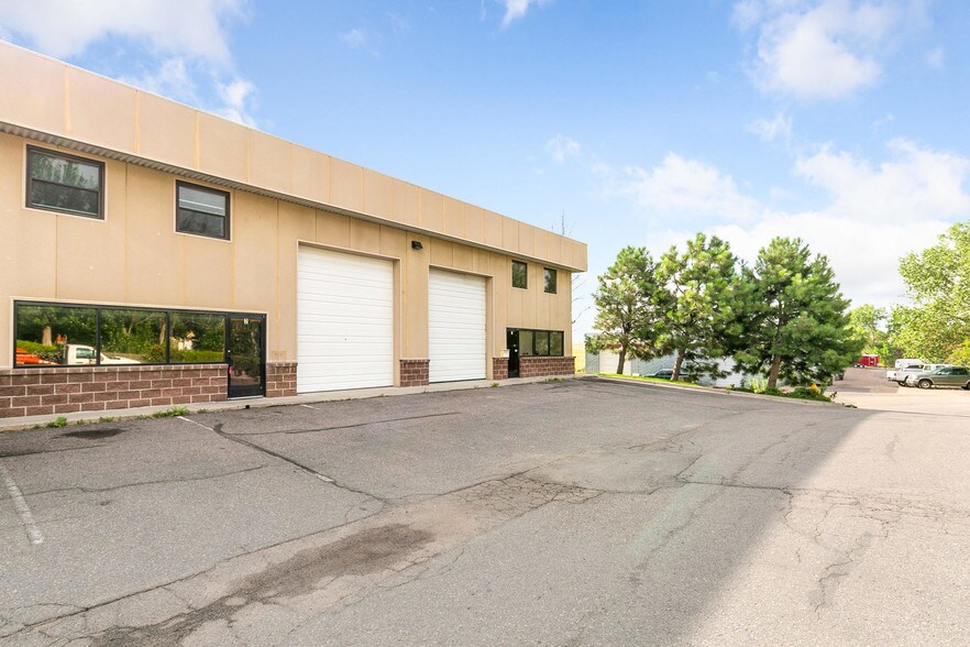 14883 E Hinsdale Ave, Centennial, CO à vendre - Photo du bâtiment - Image 3 de 9