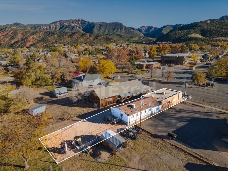 47 E Center St, Parowan, UT for lease - Building Photo - Image 3 of 6