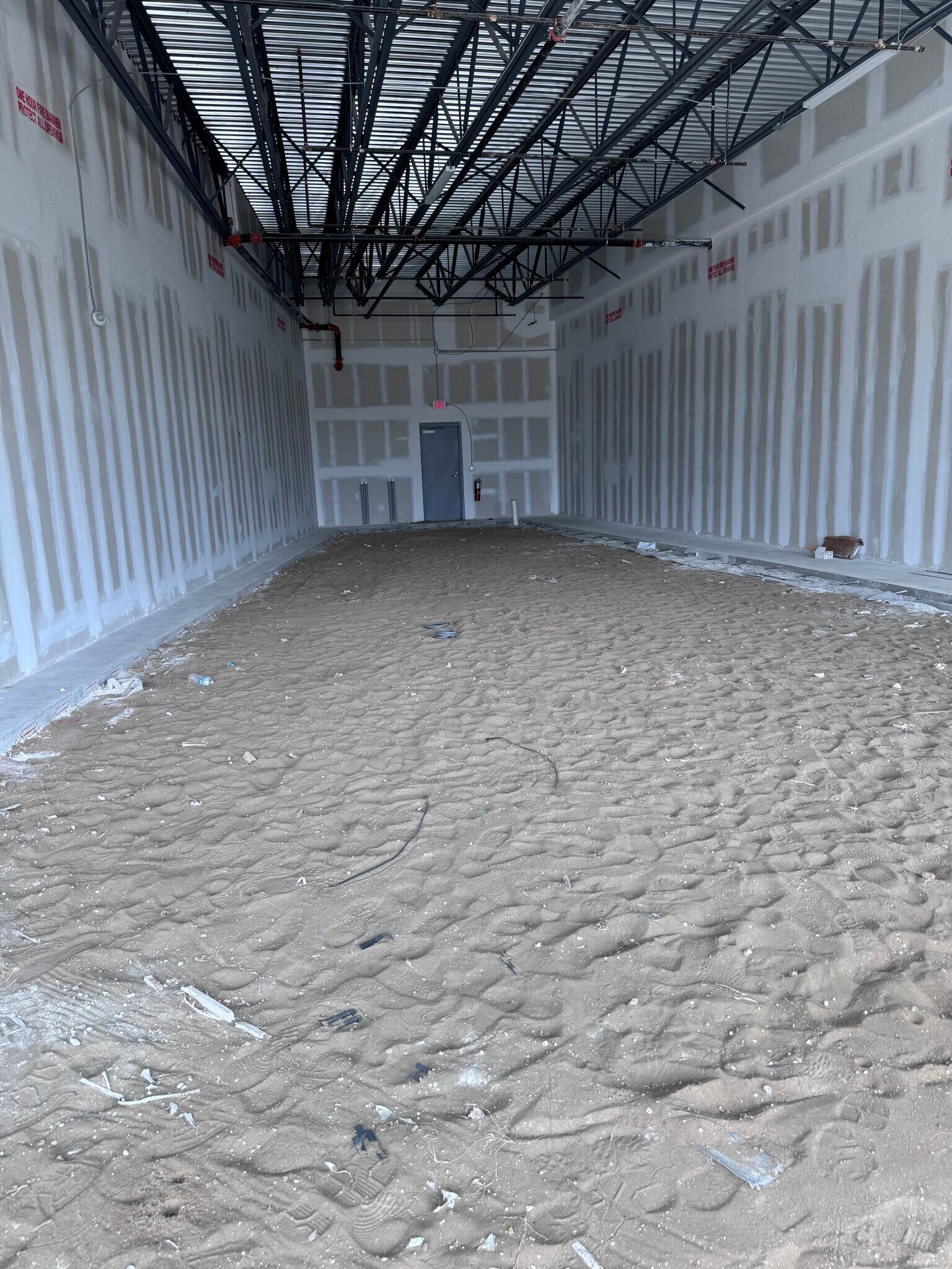 US Highway 27, Davenport, FL à louer Photo du bâtiment- Image 1 de 9