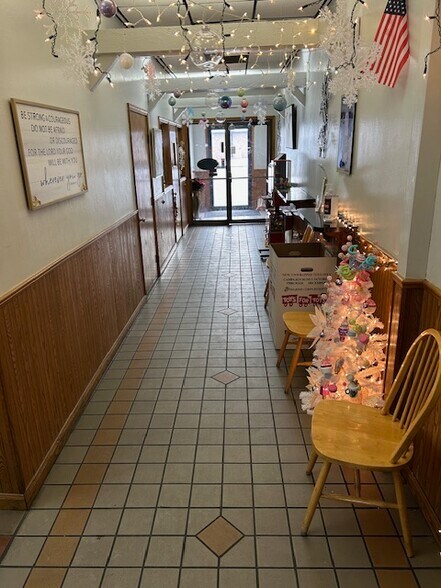 122 S Union St, Bryan, OH for sale - Building Photo - Image 3 of 21
