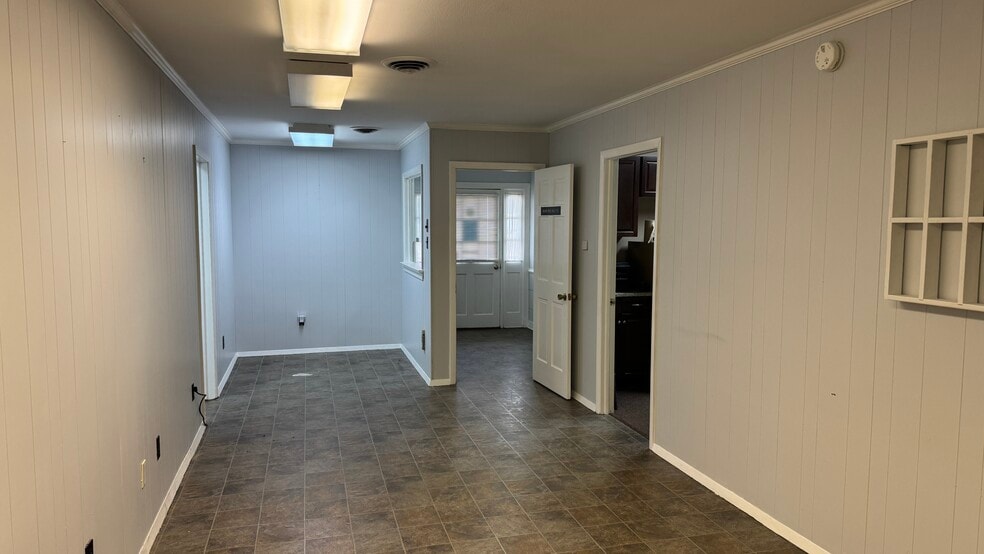200 E Nine Mile Rd, Highland Springs, VA for sale - Interior Photo - Image 3 of 8