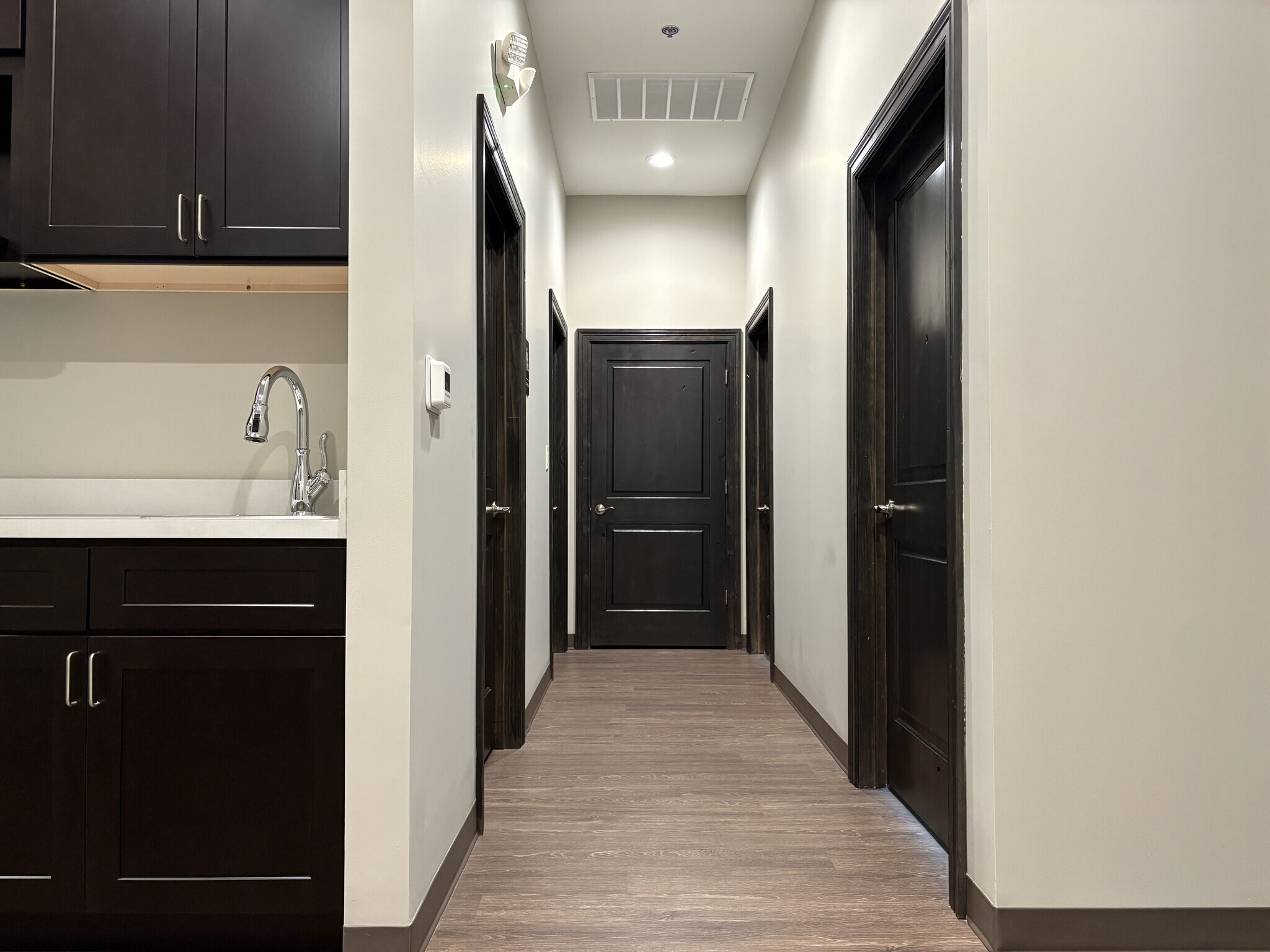 560 W Frontier Pky, Celina, TX for lease Interior Photo- Image 1 of 10