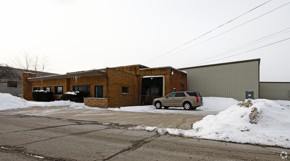 4810 W 139th St, Cleveland, OH for sale - Primary Photo - Image 1 of 18