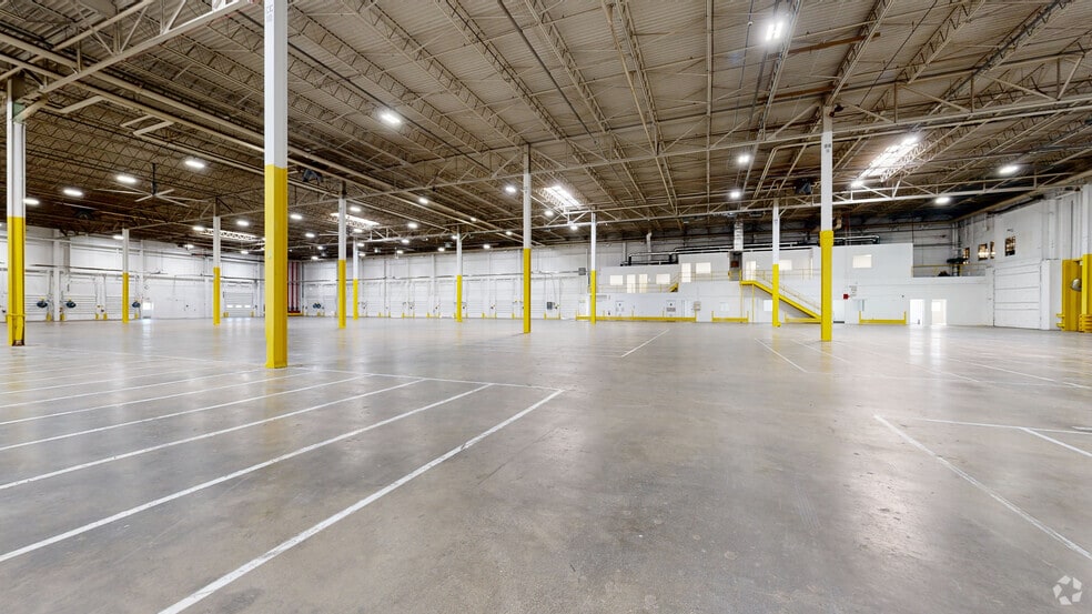 5455-5555 Darrow Rd, Hudson, OH for lease - Matterport 3D Scan - Image 3 of 27