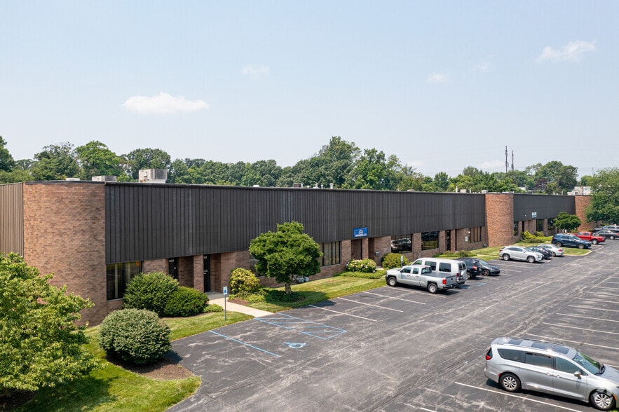 408 Elmwood Ave, Sharon Hill, PA for lease - Primary Photo - Image 1 of 11