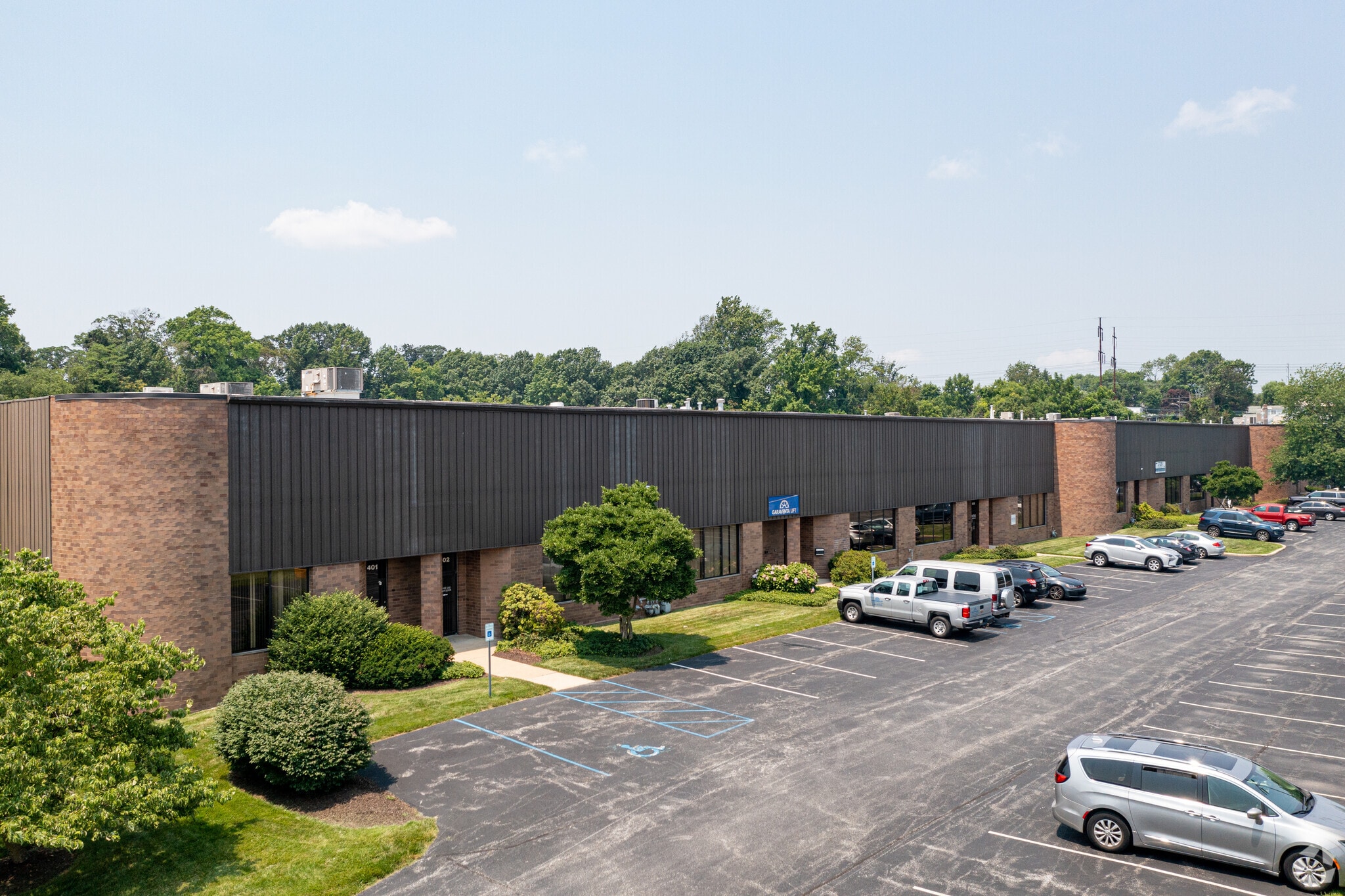 408 Elmwood Ave, Sharon Hill, PA for lease Primary Photo- Image 1 of 12