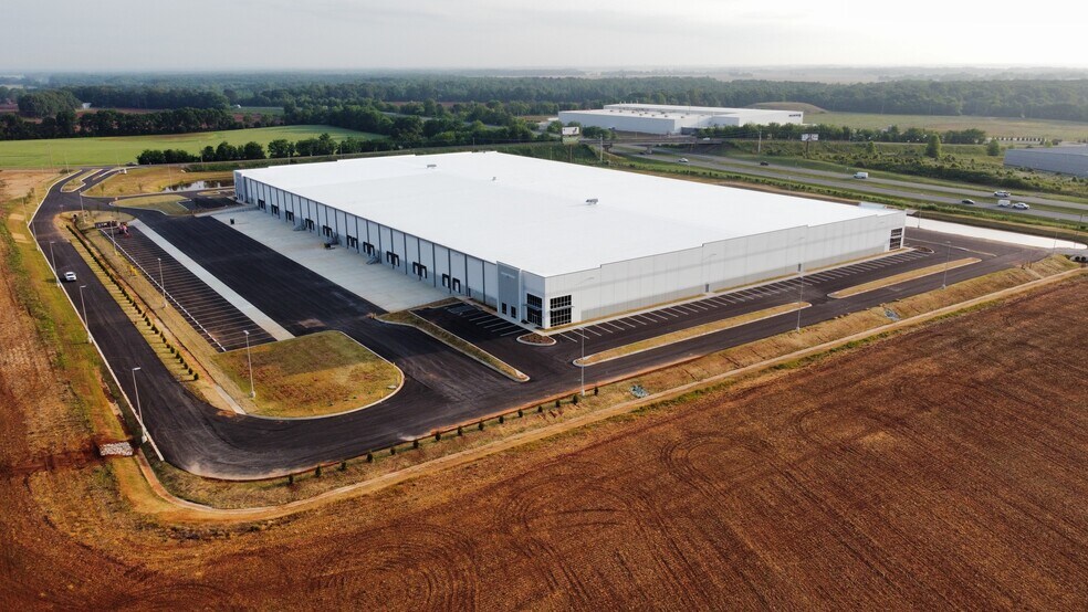 23366 Bibb Garrett Rd, Tanner, AL à louer - Photo du bâtiment - Image 3 de 3