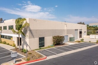 1021 Calle Sombra, San Clemente, CA à louer Photo du bâtiment- Image 1 de 5