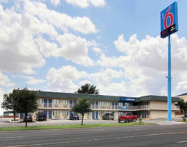 Motel 6 Fort Stockton - Motel