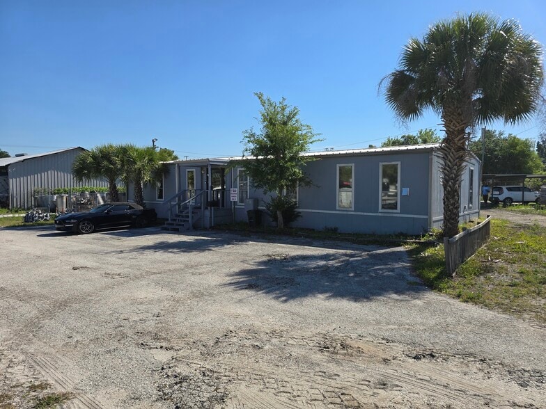 4301 N 40th St, Tampa, FL for sale - Building Photo - Image 2 of 15