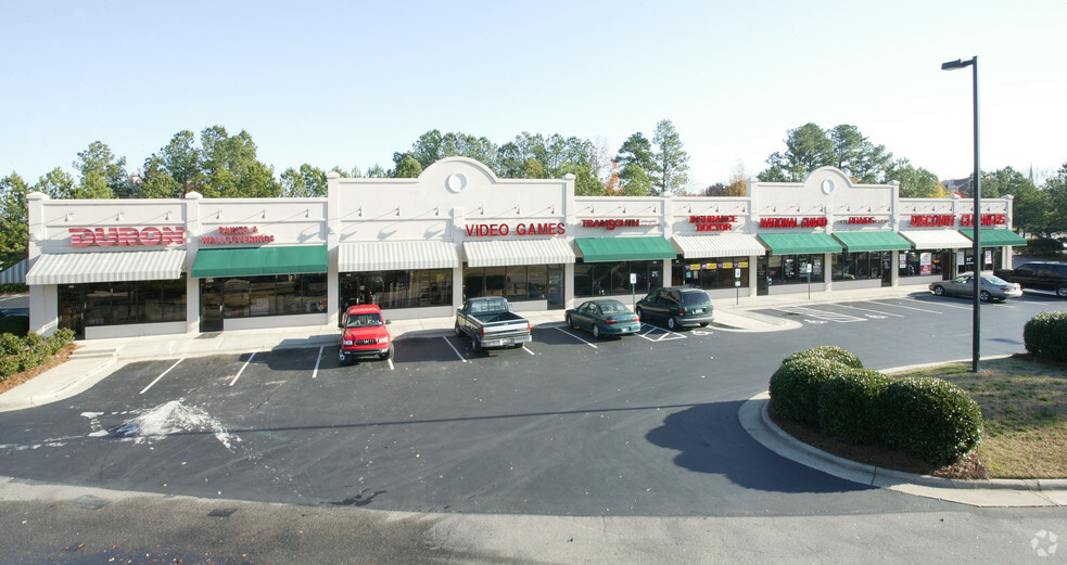 3132 Calvary Dr, Raleigh, NC à louer - Photo principale - Image 1 de 12