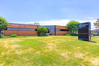 More details for 909 W Maple Rd, Clawson, MI - Office for Lease