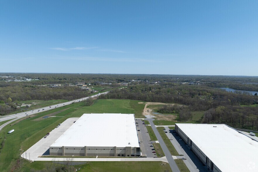 4862 Gray Ln, Stow, OH à louer - Photo du bâtiment - Image 1 de 1