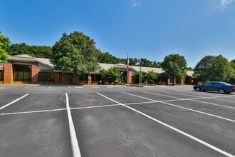1455 Valley Center Pky, Bethlehem, PA for lease Building Photo- Image 2 of 30