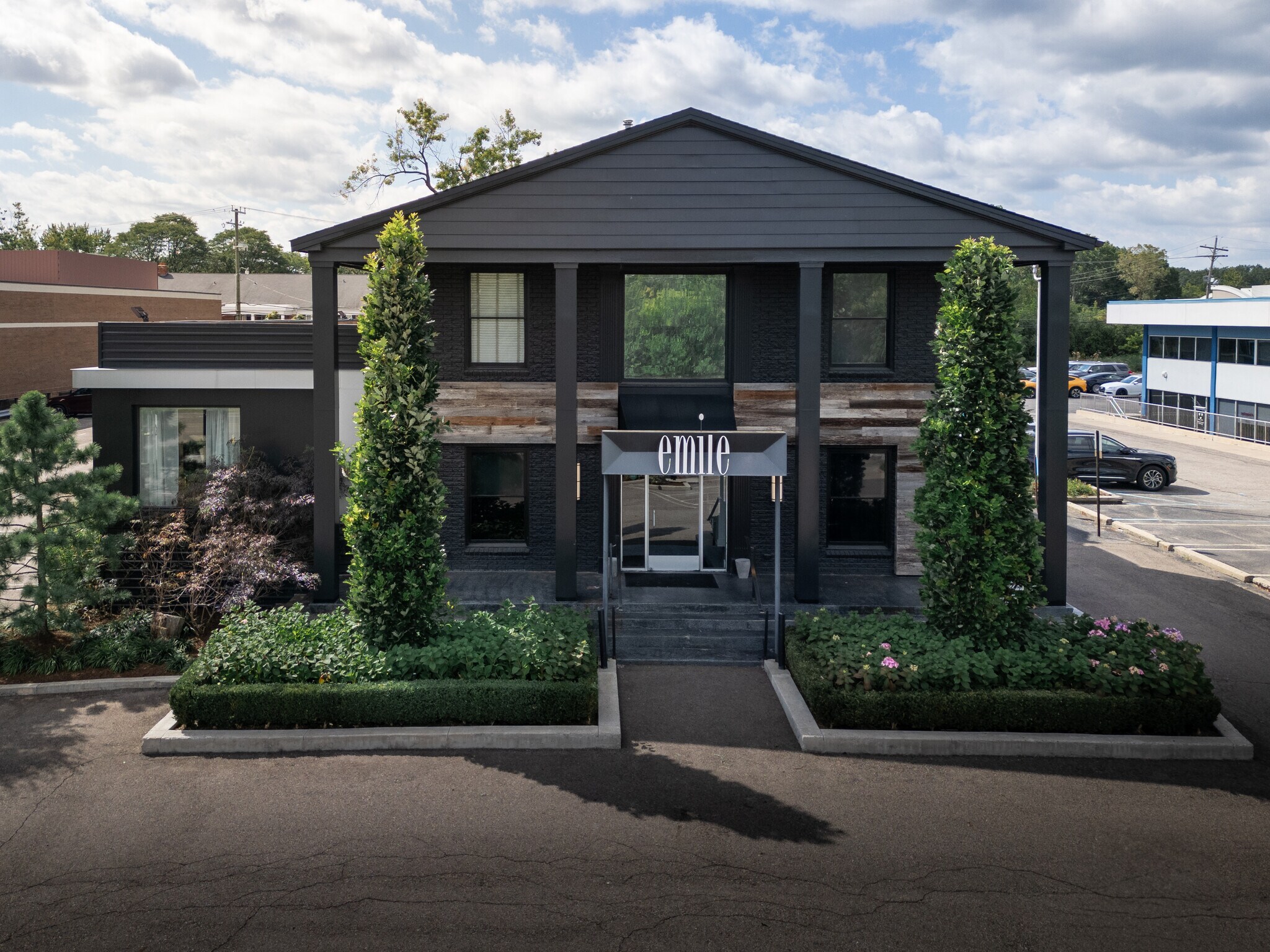 31409 Southfield Rd, Beverly Hills, MI à vendre Photo du bâtiment- Image 1 de 5