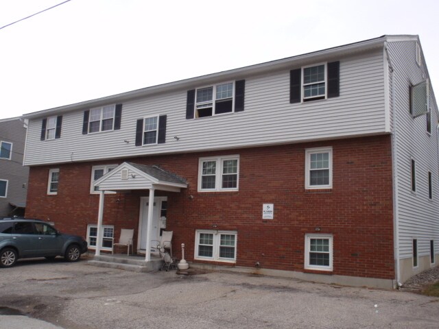 15 Kingsley Ct, Rutland, VT à vendre - Photo principale - Image 1 de 1