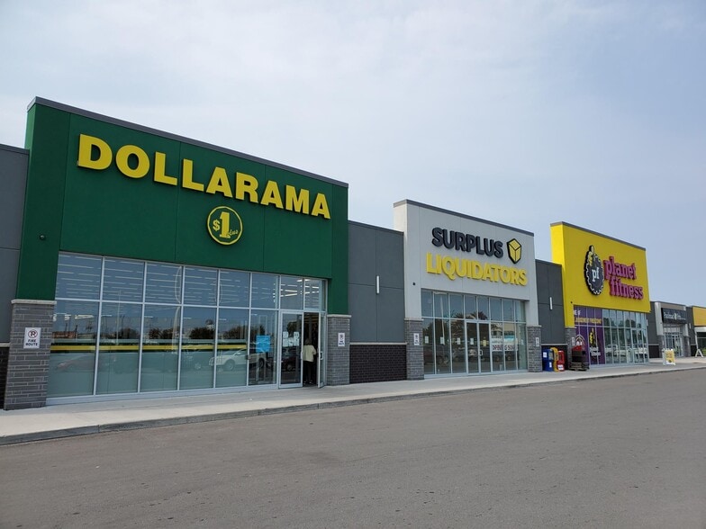 450 Centre St N, Napanee, ON for lease - Primary Photo - Image 1 of 1