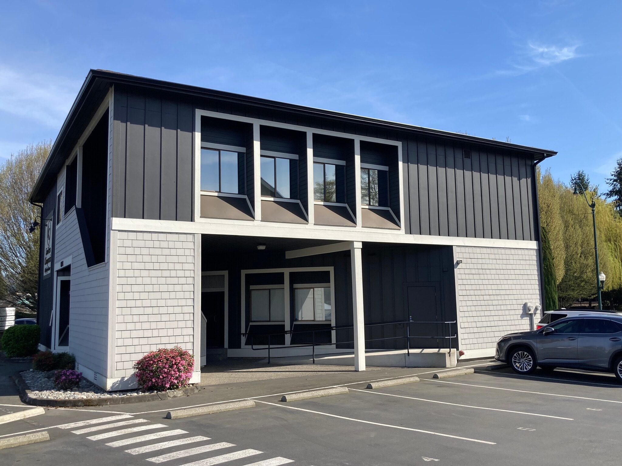 614 Harrison St, Sumner, WA for lease Building Photo- Image 1 of 8