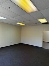 4531 Market St, Ventura, CA à louer Photo intérieure- Image 2 de 14