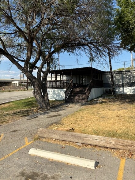 4877 N Graytown Rd, Converse, TX for lease - Building Photo - Image 2 of 10