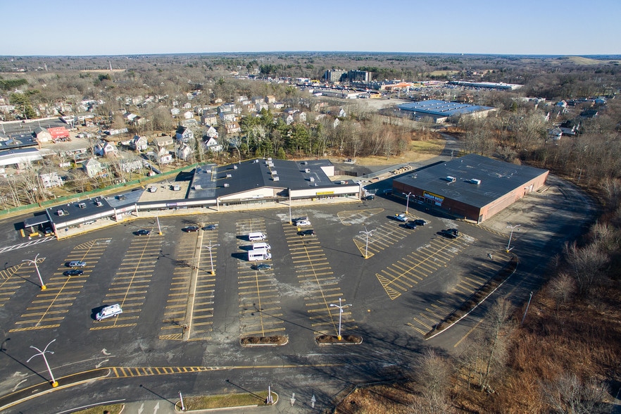 587-607 Centre St, Brockton, MA à louer - Autre - Image 3 de 13