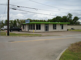 More details for 1631 N Main St, Pearland, TX - Retail for Lease