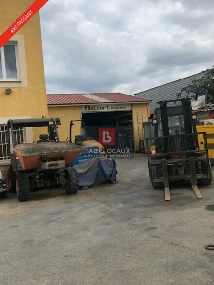 Flex dans BERRE-L'ETANG à louer - Photo du bâtiment - Image 2 de 8