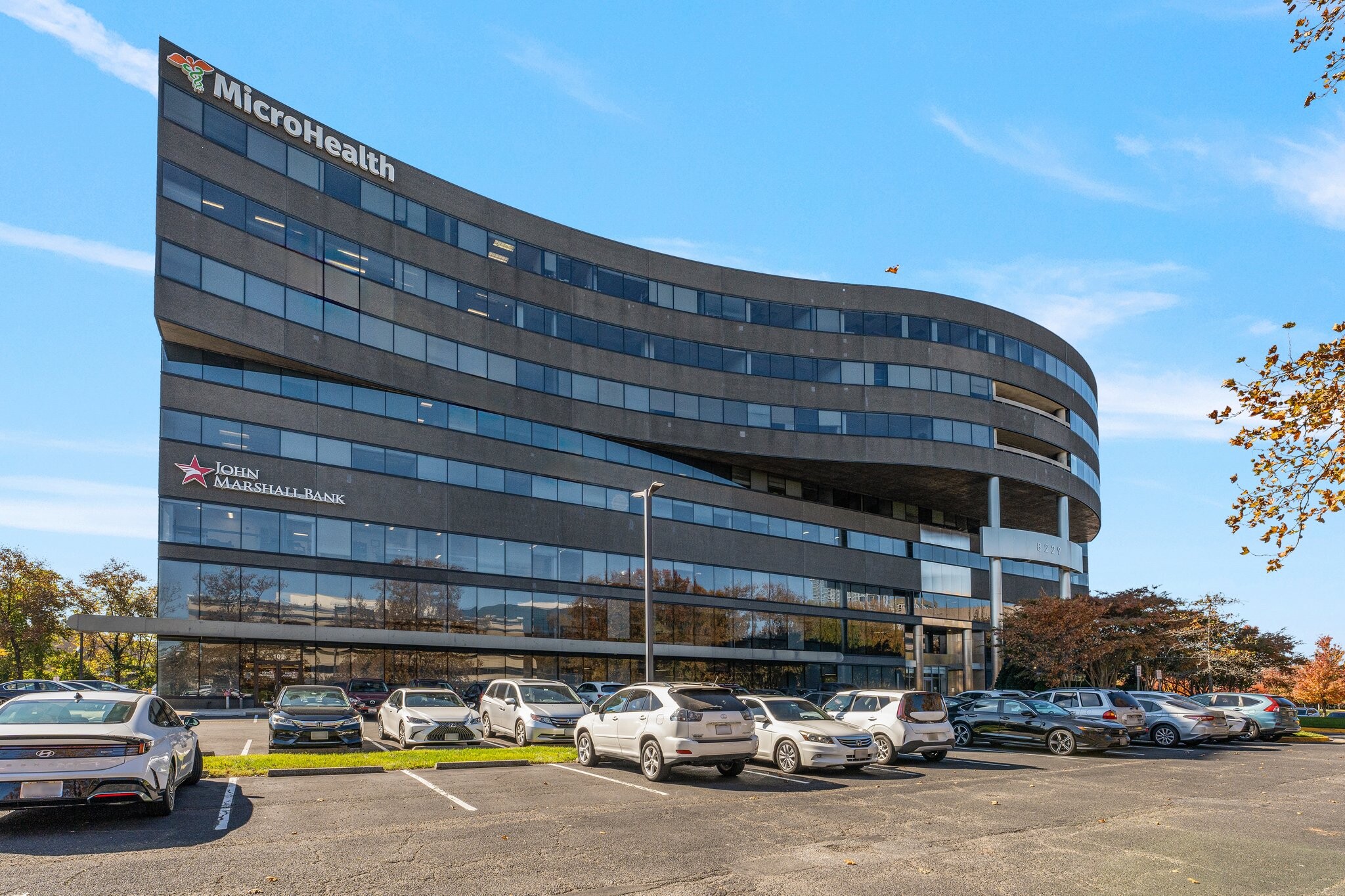 8229 Boone Blvd, Vienna, VA for lease Primary Photo- Image 1 of 33